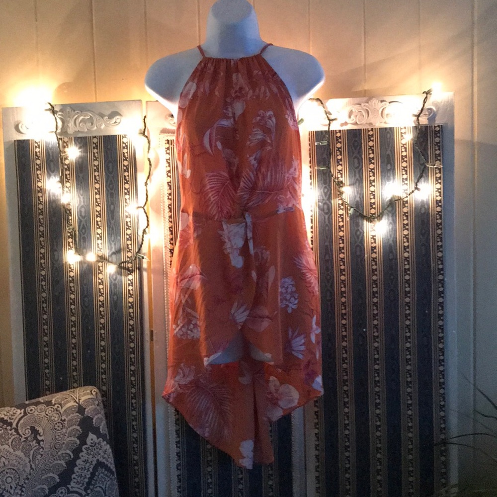 NY&Co Floral Halter